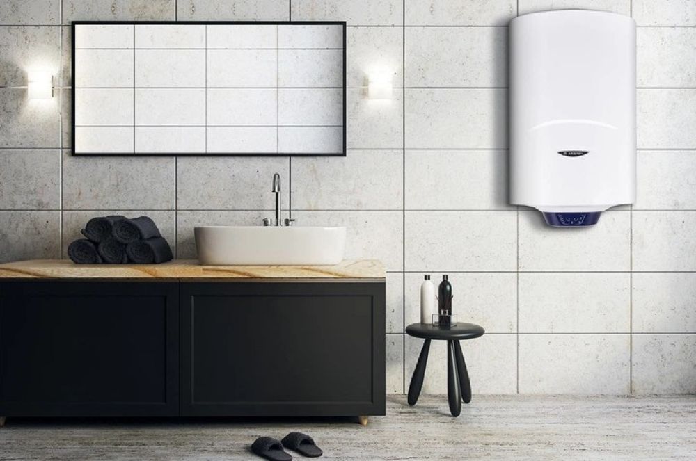 Водонагреватель Ariston BLU1 ECO PL DRY 100